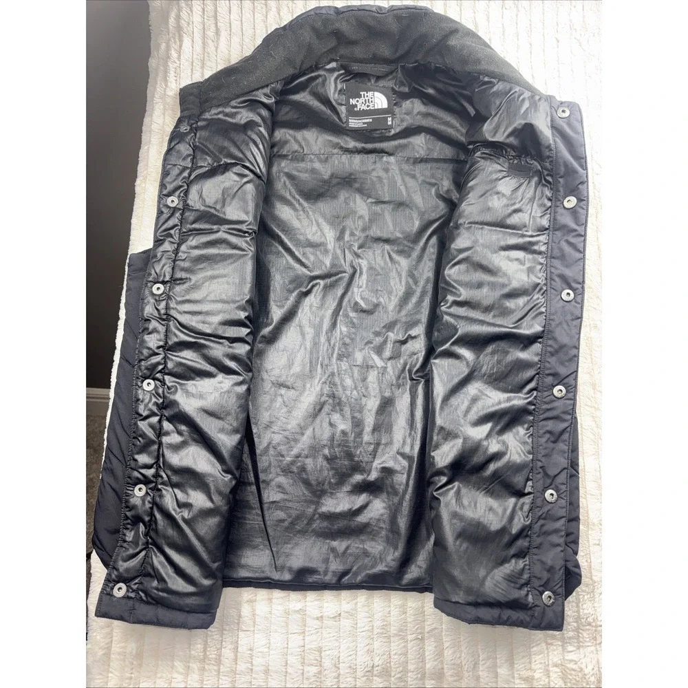 The‎ North Face Mens Patricks Point Puffer Vest Black Medium Button Zip Pocket